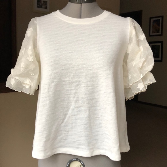 Anthropologie Eri + Ali Floral Flutter Sleeve Top - Picture 2 of 7